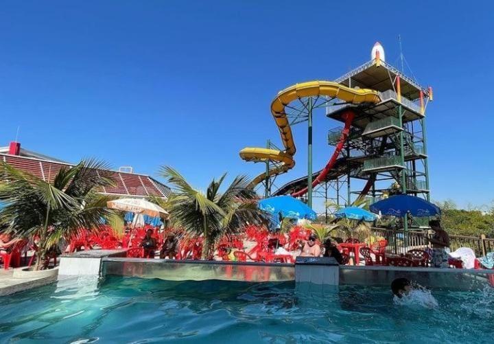 Piazza Diroma C/ Acqua Park - Viaggio Locacoes Por Temporada Apartment กัลดัสโนวัส ภายนอก รูปภาพ